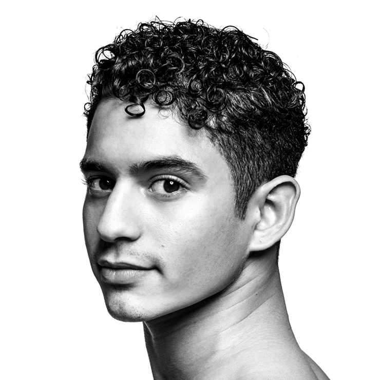 Xavier Núñez Joffrey Ballet